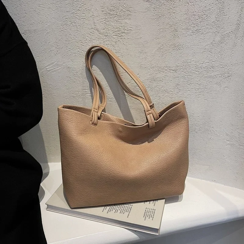 Women Shoulder Bags 2023 Autumn New Fashion Soft Leather Personality Large Capacity Solid Color Fashionable Tote Bag