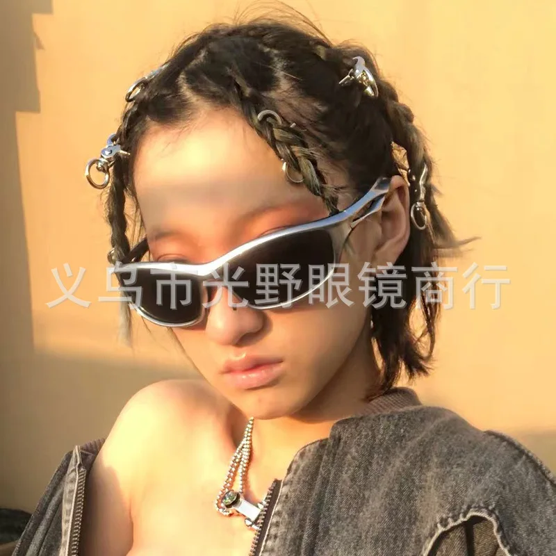 Y2K Sunglasses Men Women Color Hollowed Outdoor Driving UV400 Sunglasses Girls Net Red Hip Hop Gothic Women Sun Glasses 2023 Hot