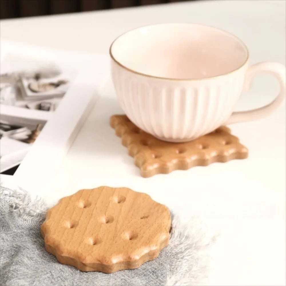 

Creative Solid Wood Cookie Coasters Biscuit Shape Non-Slip Wooden Coaster Heat Resistant Dining Table Mat Kitchen Accessories