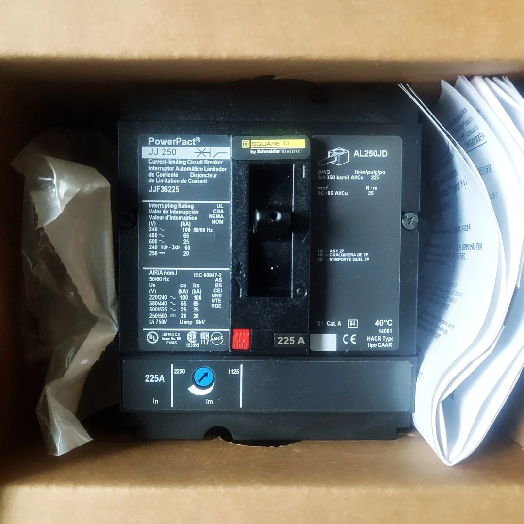 

КВАДРАТ JJ250 JJF36225 AL250JD 3P 225A