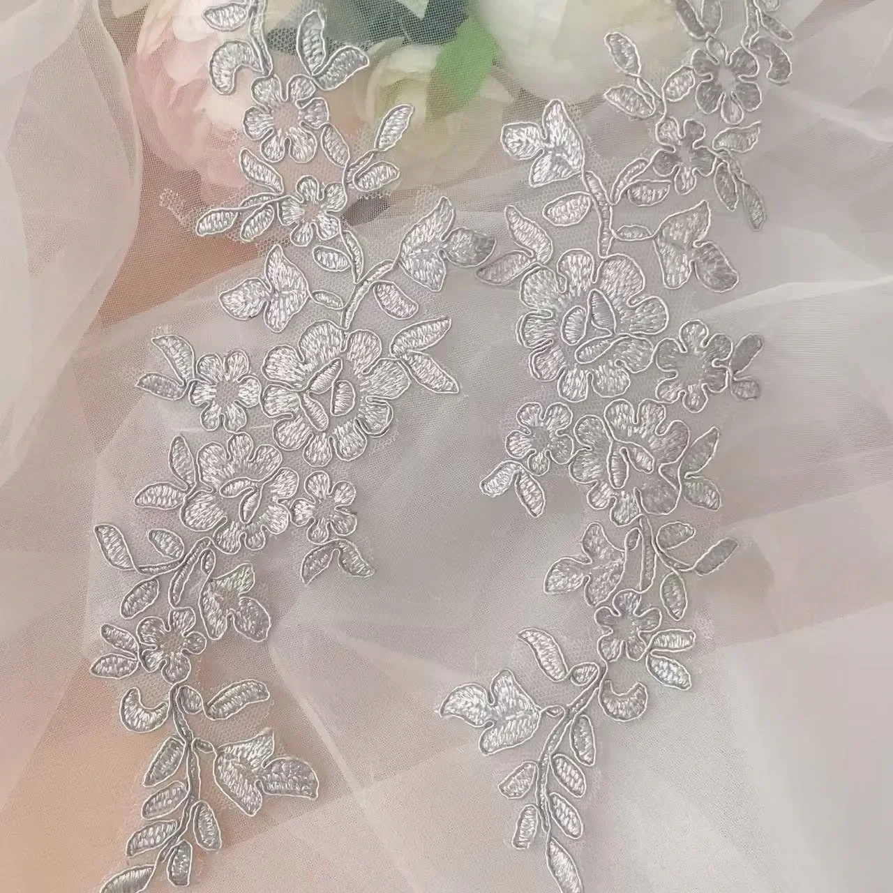 

20 Pieces, New High-end Lace Sequin Embroidery Flowers, DIY Handmade Wedding Dresses, Shoes, Headwear Sewing Accessories