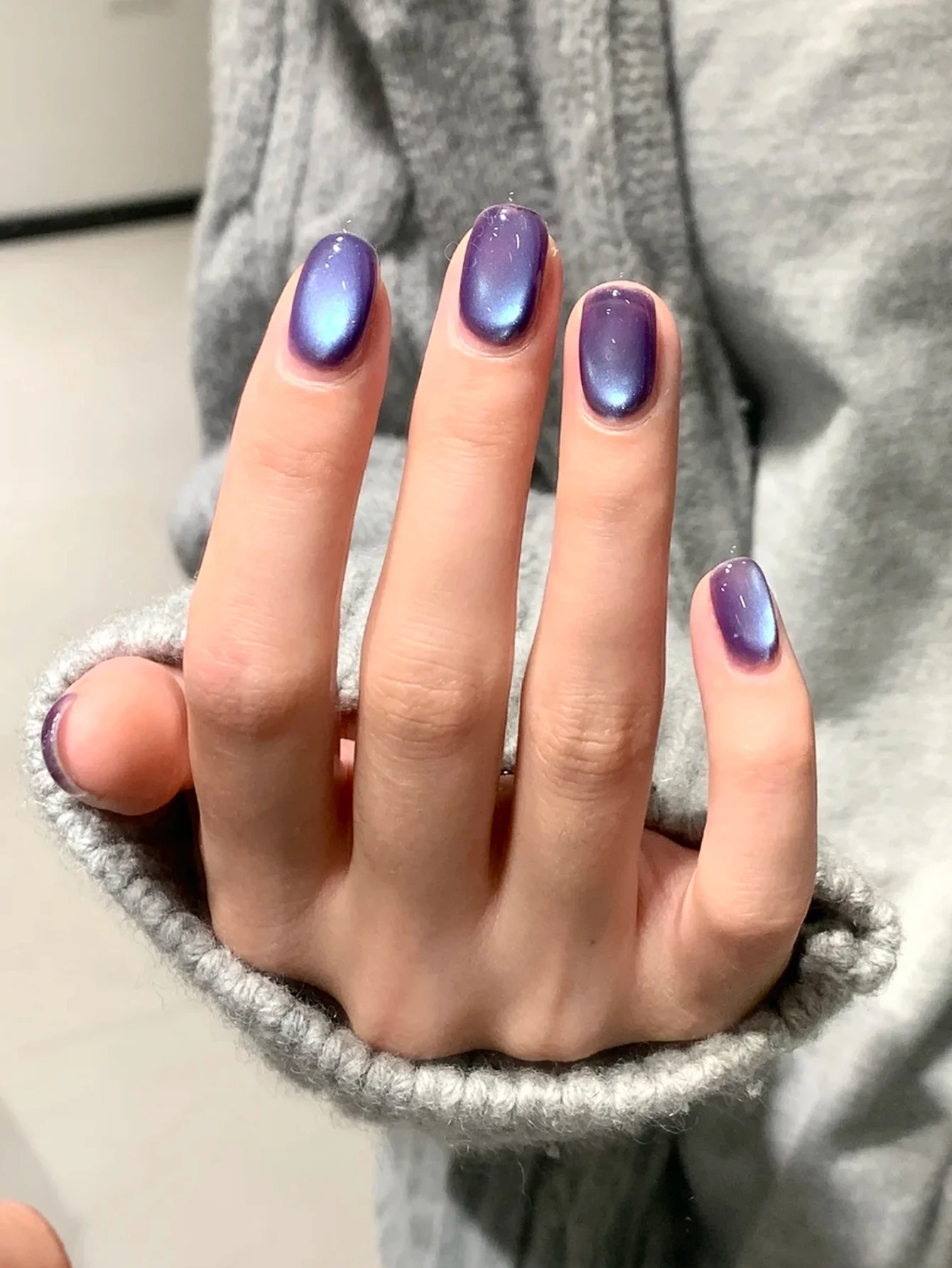 

1pcs TC 2025 New Blueberry Cat Eye Gel Nail Polish Whitening Grape Purple Glass Beads Pearlescent High Magnetic Powder Nail Art