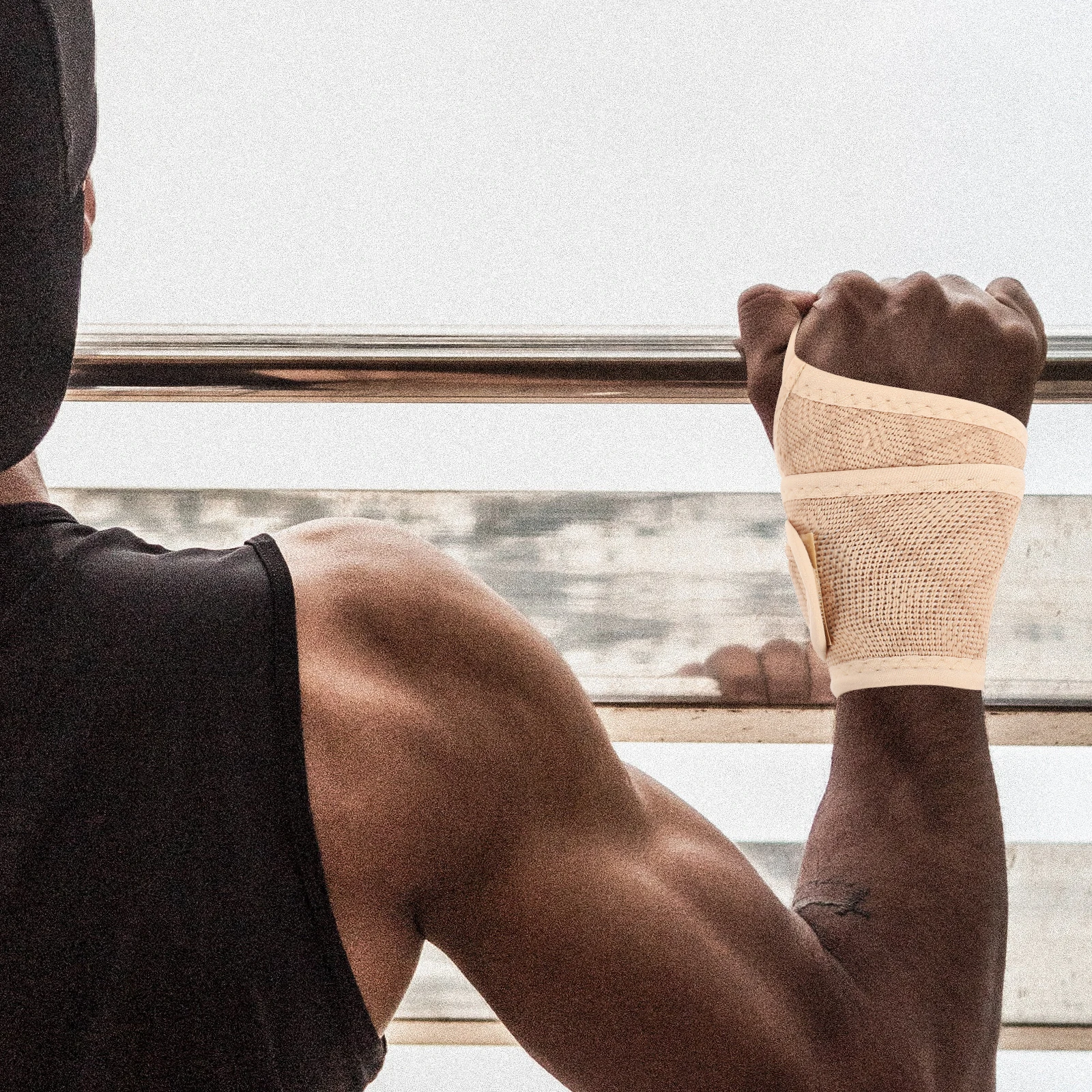 

2 Pcs Wrist Strap Adjustable Protective Practicing Weightlifting Brace Major Accessory Gym Training Spandex for Weights Durable