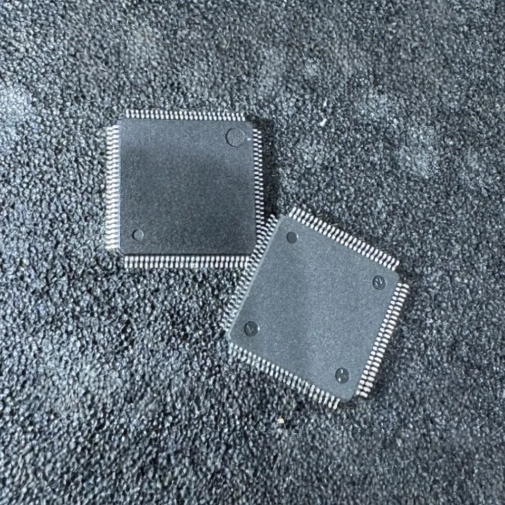 1-100PCS R8830-G UBX-G5010-ST S9S12HY48CLL C8051F206 C8051F206-GQR