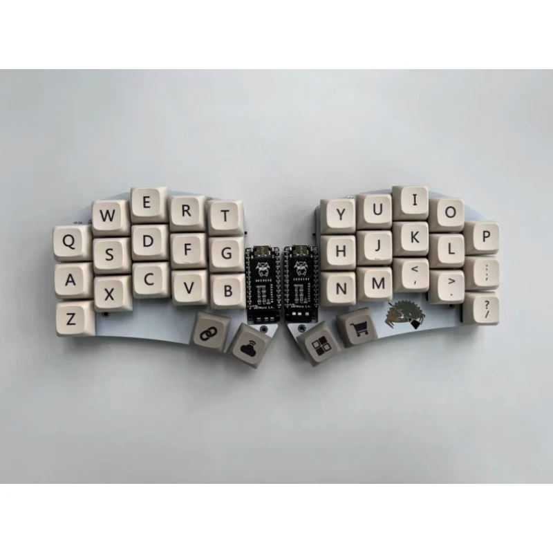 Cradio Sweep Split Mechanical Keyboard Dual Mode Wireless Bluetooth 35-key Layout Custom Original Handmade Mini Gaming Keyboard