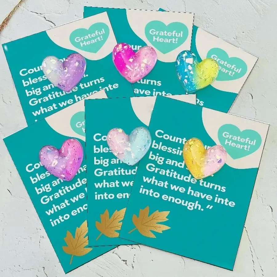 1/5/10/20/50/100pcs  Acrylic Resin Cute Heart Dog Pocket Hugs, Mini Decorative Animal Encouragement Cards for Family, Friends, a