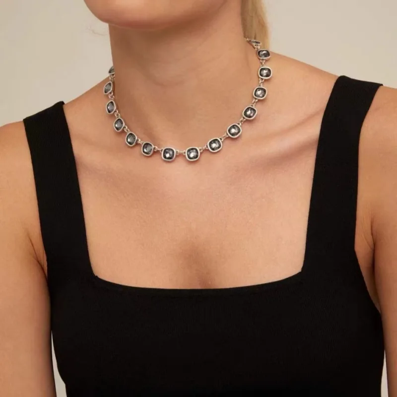 Spain UNOde50 grey black crystal necklace choker collarbone chain senior sense light luxury a small generation hair