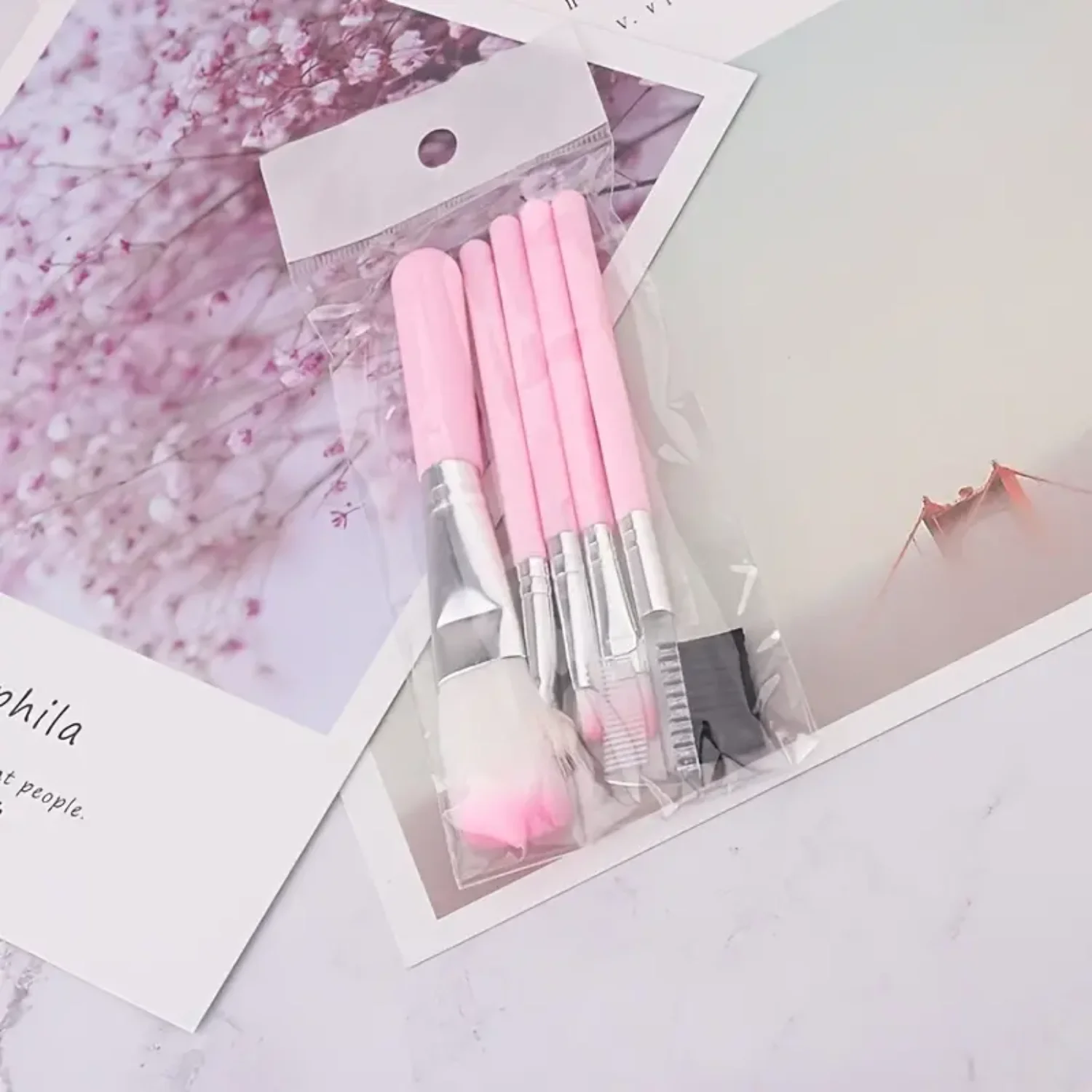 Set di pennelli per trucco da 5 pezzi per donna: viso, ombretto, polvere, fondotinta, strumenti cosmetici per fard, kit di bellezza ideale per donna