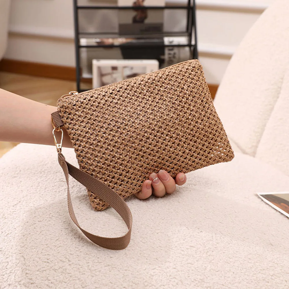 New Straw Woven Handbag Women Bohemian Wallet Bags Hollow Out Knit Beach Bag Retro Solid Color Wrist Strap Bags Coin Purse