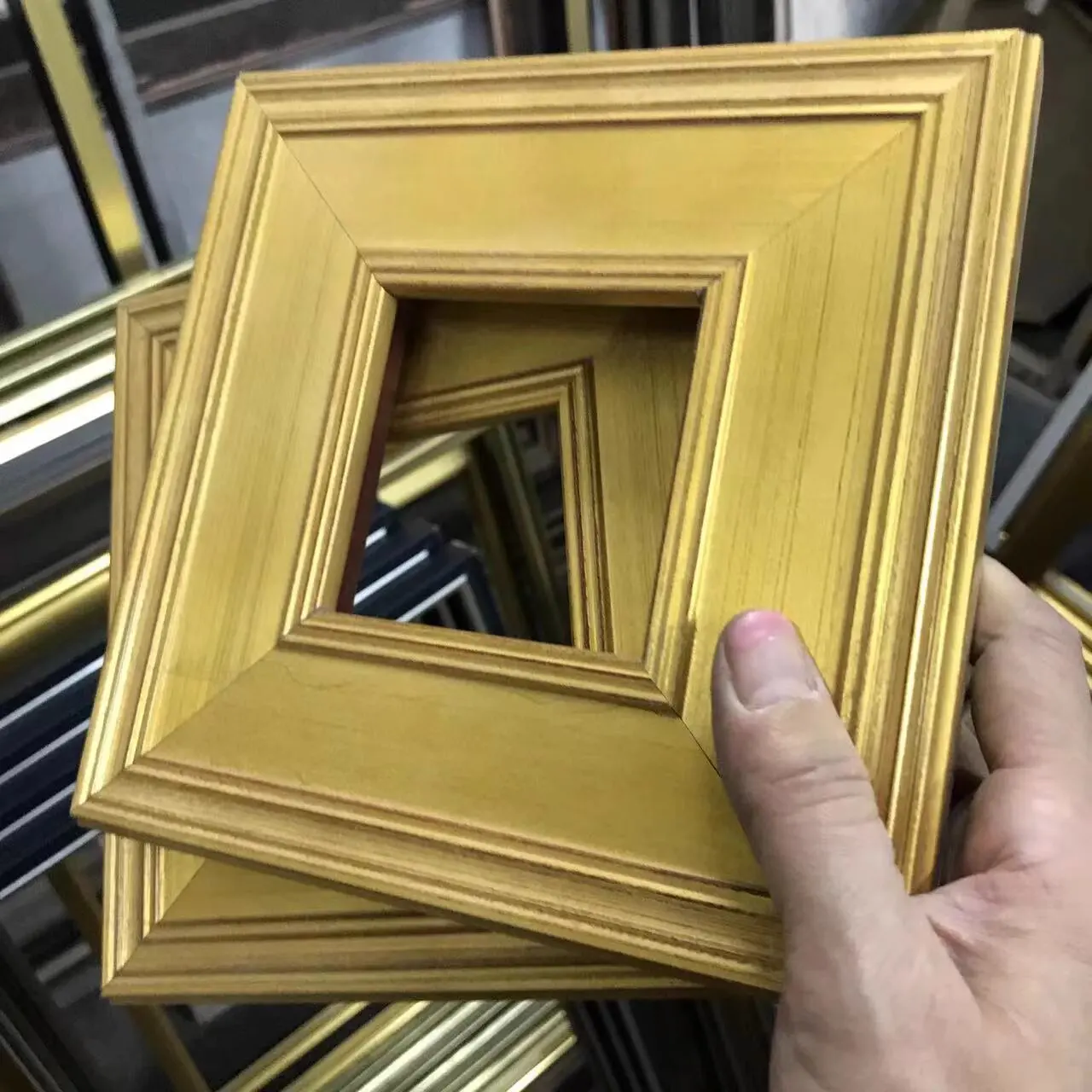 Simple Solid Wood Oil Painting Frame, Customized Photo Mirror Frame