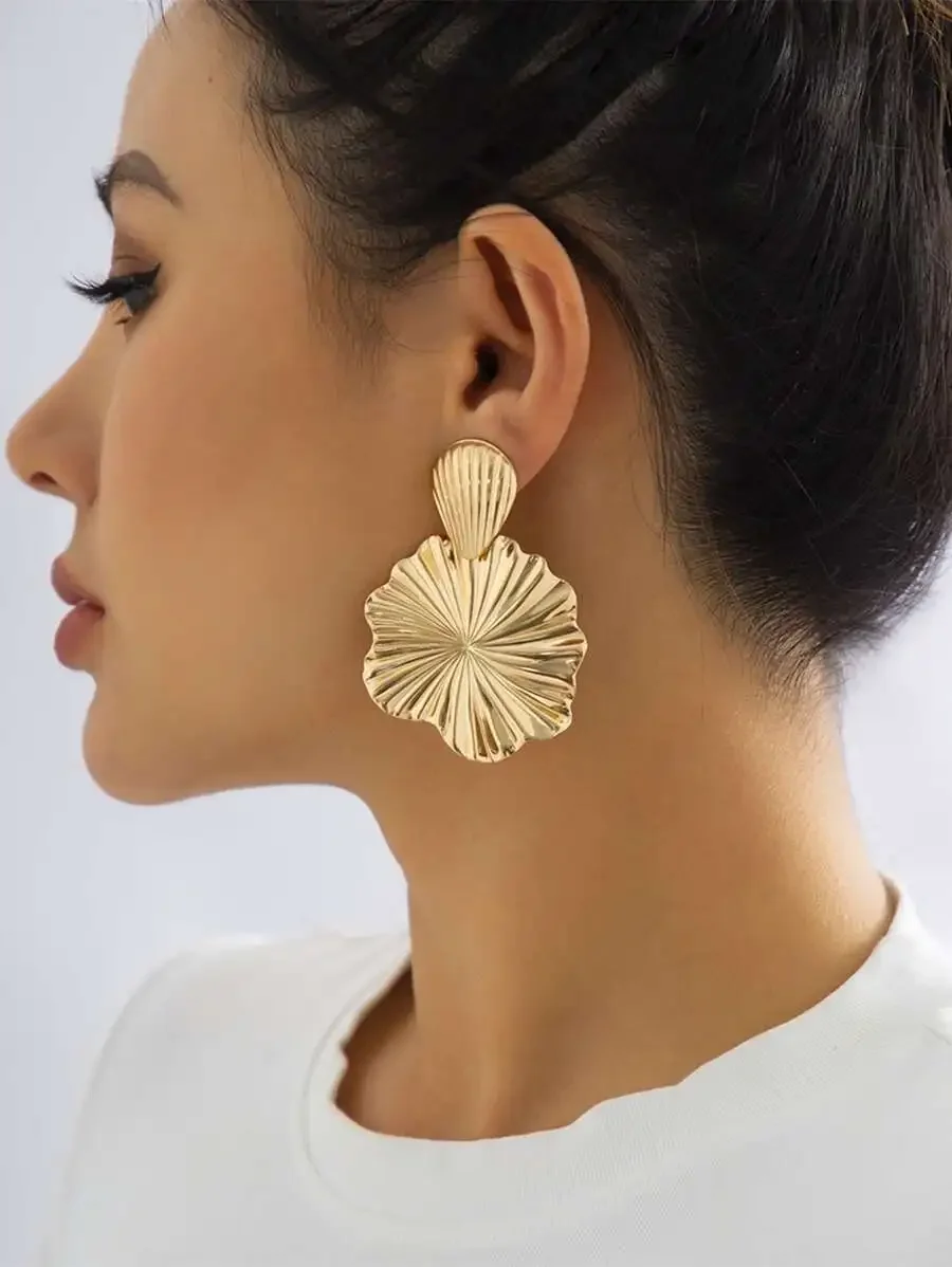 1 Pair Fashionable Delicate Snail Shell Stud Earrings, Suitable For Daily Wear