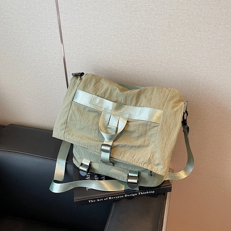 

Oxford Large Capacity Tote Bag Solid Color Casual Versatile Women's Bags 2025 New High Quality Commute New Crossbody Bags