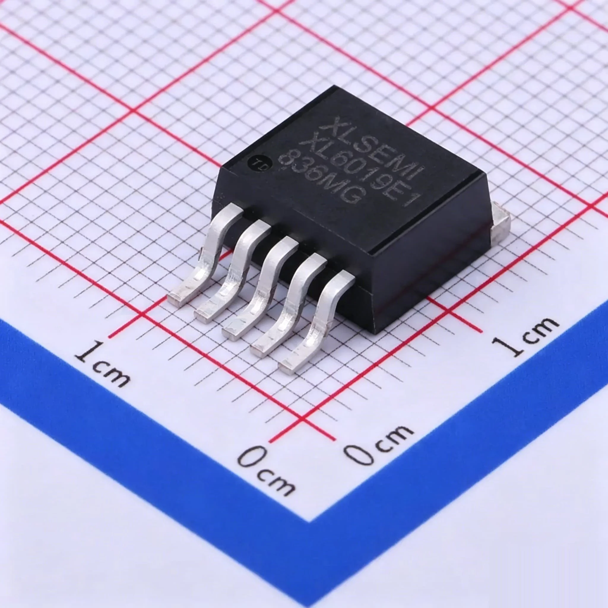 100% New 10/30/100PCS XL3005E1 XL4005E1 XL4015E1 XL4501E1 XL6009E1 XL6019E1 XL7035E1 TO-263 IC Chip Wholesale