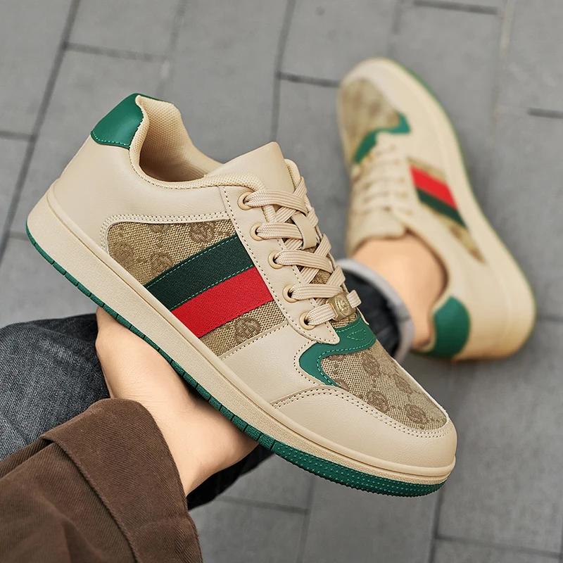 Unisex Retro Casual Sneakers Couple Striped Lace-Up Skate Shoes Classic Leather Patchwork Flat Shoes