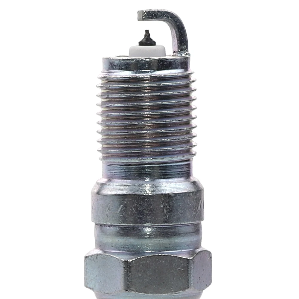 Car Spark Plug Iridium ITR6F13 For FORD FIESTA V FOCUS C-MAX FOCUS II MAVERICK MONDEO II/III TRANSIT MAZDA 3/6/MPV II TRIBUTE