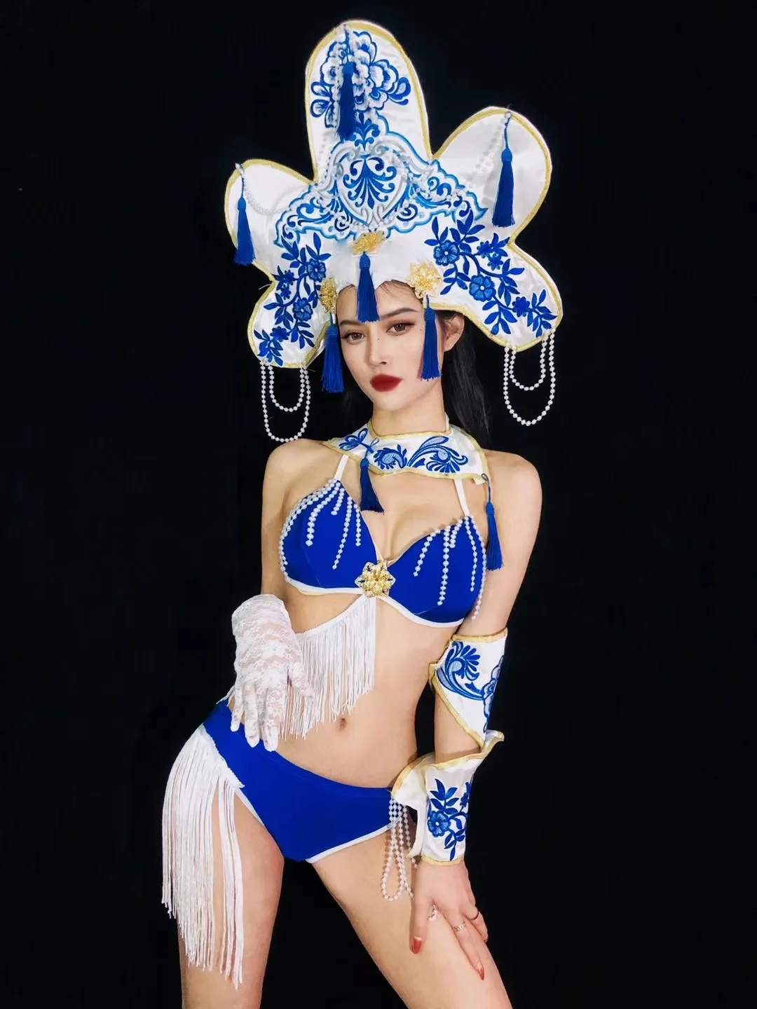 2025 Gogo Odzież do tańca w stylu chińskim Kostium sceniczny dla tancerki w klubie nocnym Seksowny strój Bikiki Rave z frędzlami Bar Pole Dance Clothes yk15