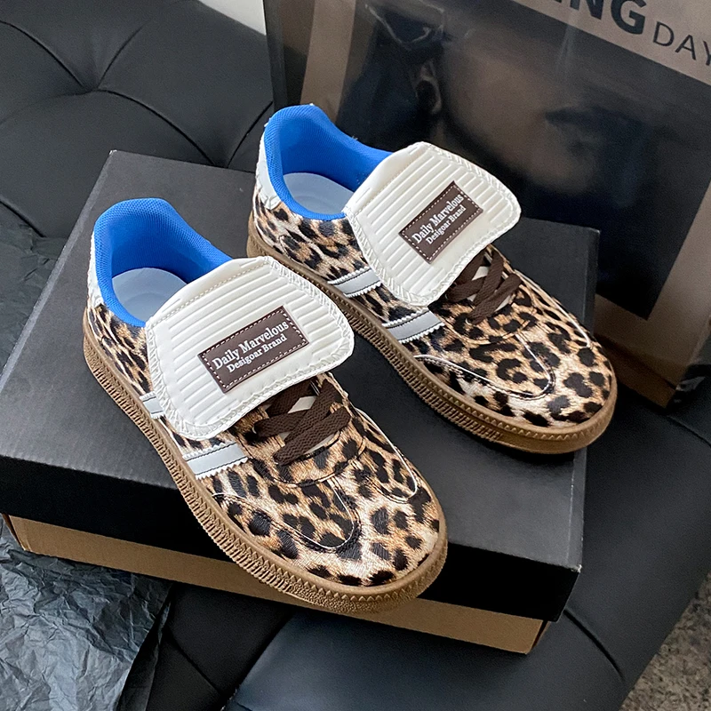 Moda Leopard buty na deskorolkę dla kobiet wygodne płaskie damskie tenisówki niskie skórzane damskie buty wulkanizowane tenis de mujer