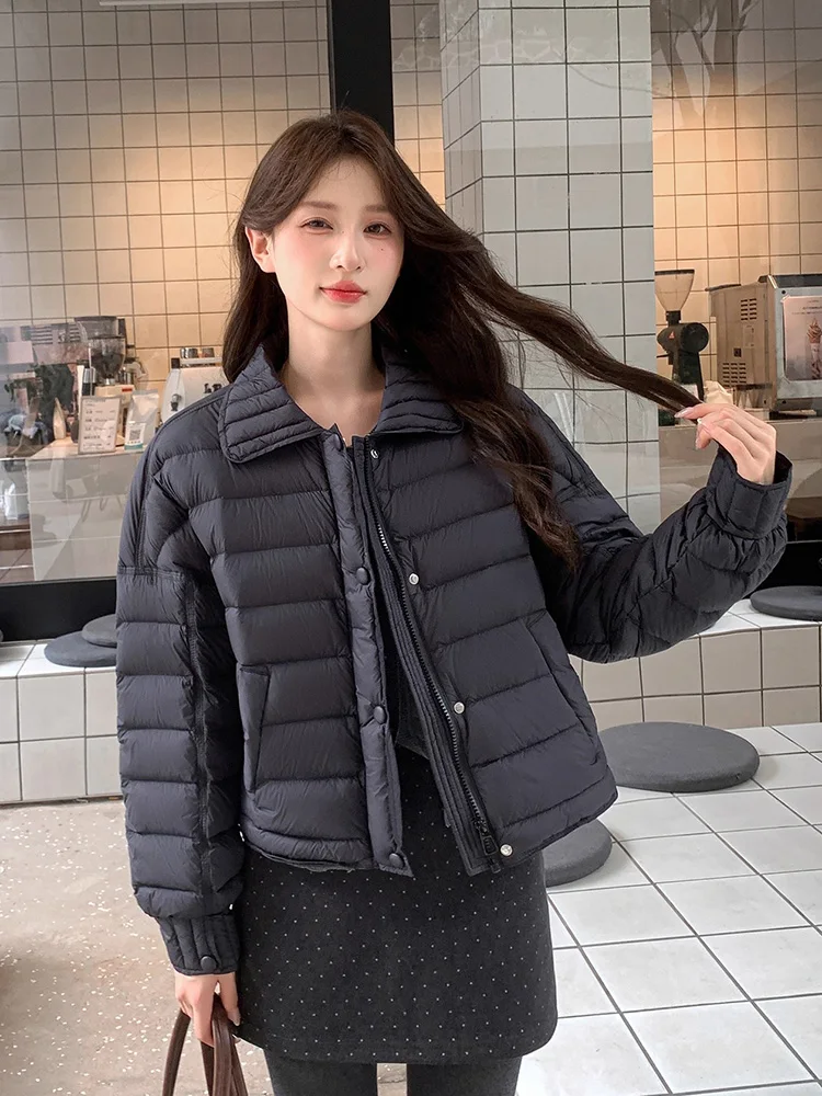 2025 Autumn/Winter New 90 White Duck Down Lightweight Pork Rib Design Lapel Collar Versatile Down Jacket Short Jacket