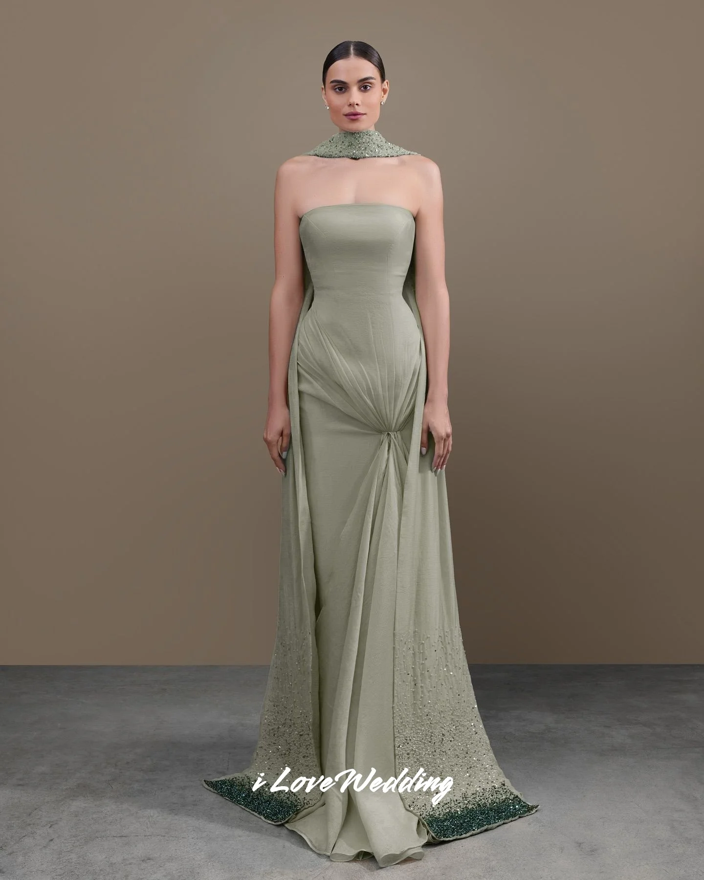 

Green Strapless Evening Dress 2025 Sleeveless Pleats Sequined Beaded Backless Mermaid Sweep Train Wedding Party Dress Customized