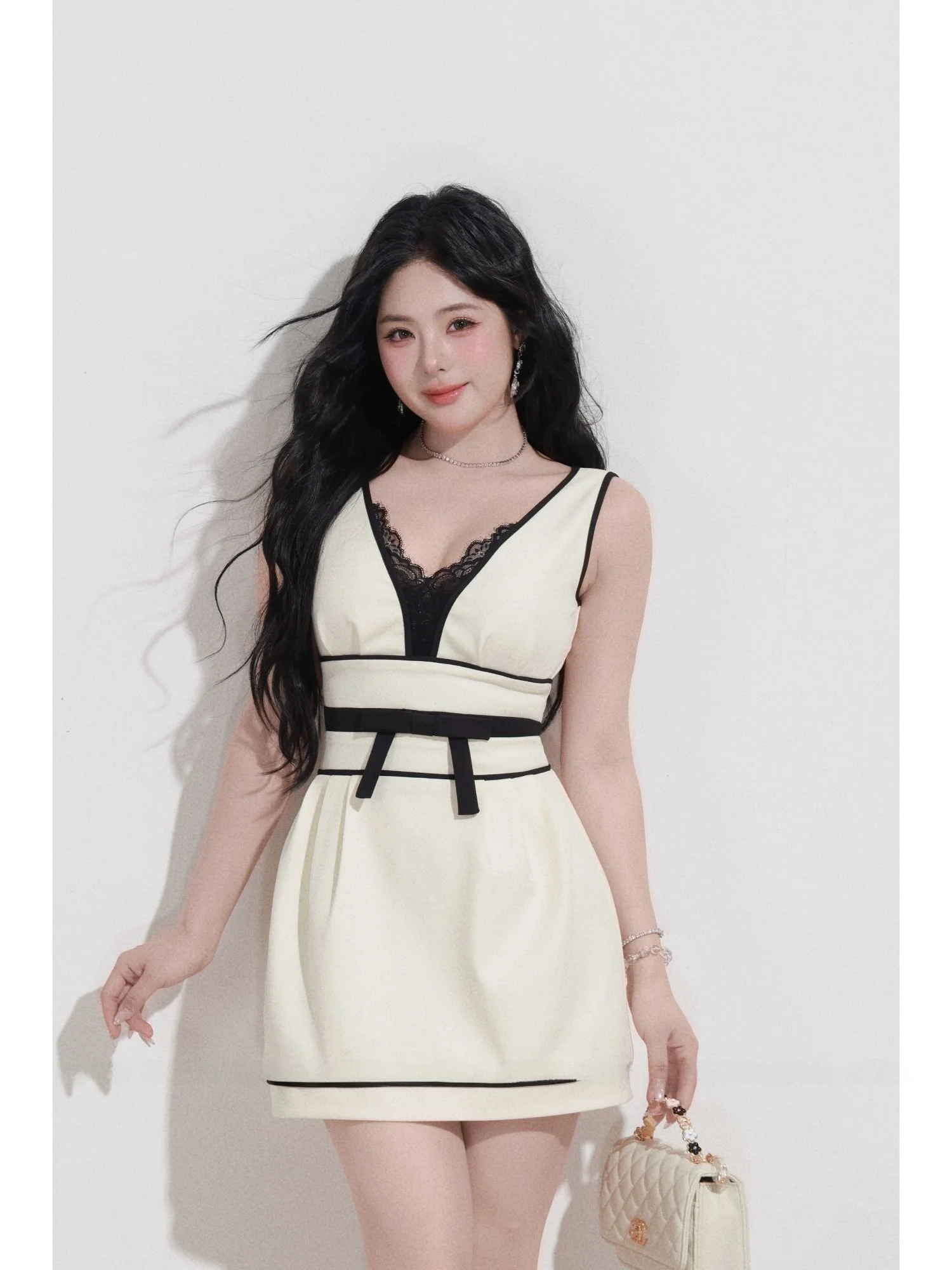 

Платье в французском стиле Winnie Miss с кружевным V-образным вырезом, цветными блоками и дизайнерскими вставками, А-силуэт, повседневное женское платье для отдыха