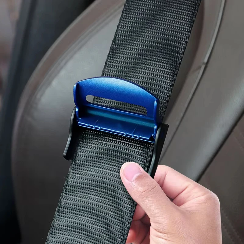 2Pcs Car Seat Belts Clips Adjustable Buckle Plastic Clip For Mercedes Benz AMG W204 W205 W203 W211 W212 W213 W201 W210 W124 W126 view 6