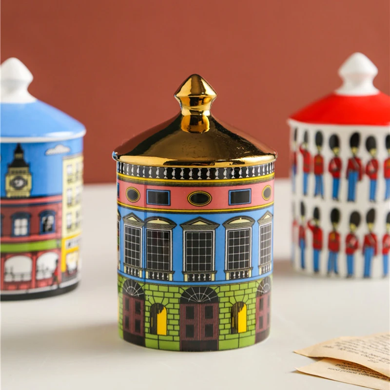 European Classical Ceramic Candle Aromatherapy Jar Black and White Architectural Decoration Jar Storage Bottle Jewelry Ring Box