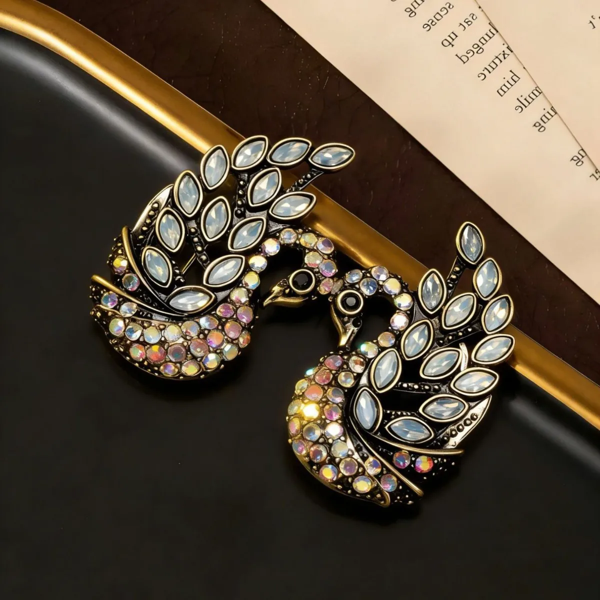 Retro New Chinoiserie Swan Earrings Medievalfashionniche Style Earrings Inlaid with Colored Diamonds Cut Out Swan Earrings