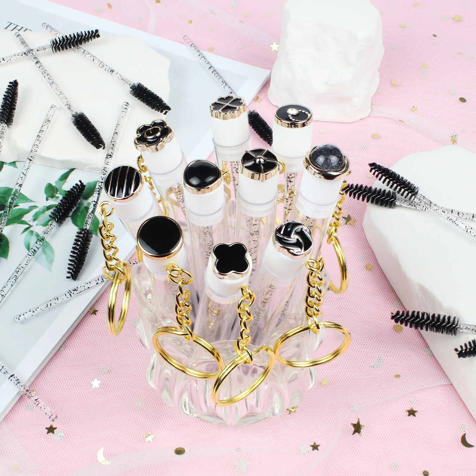 10 قطعة عصي الماسكارا أنبوب مع المفاتيح قابلة لإعادة الاستخدام لاش Spoolies الأسود الكلاسيكي رمش فرشاة أنابيب Spoolies لاش تمديد فرش