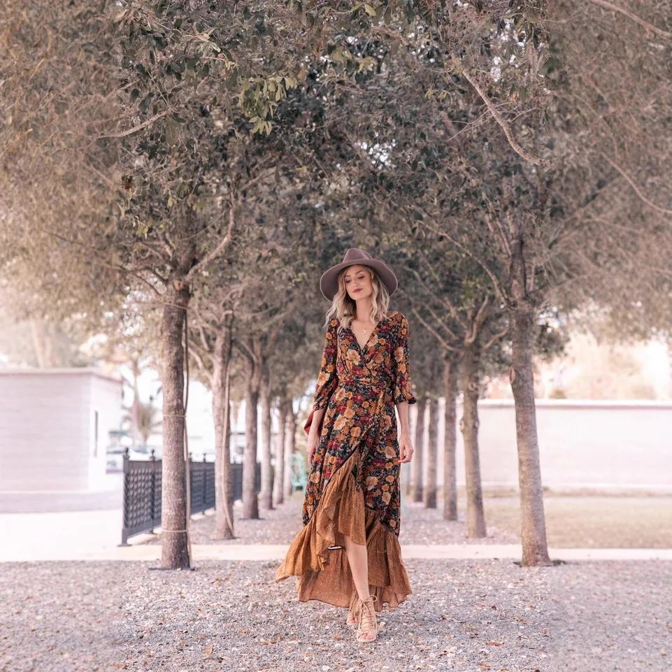 Vestiti Autunnali Donna In Dress V-neck Long-sleeved Hem Pleated Retro Print Vacation Versatile Ropa Mujer Kleider Damen Herbst