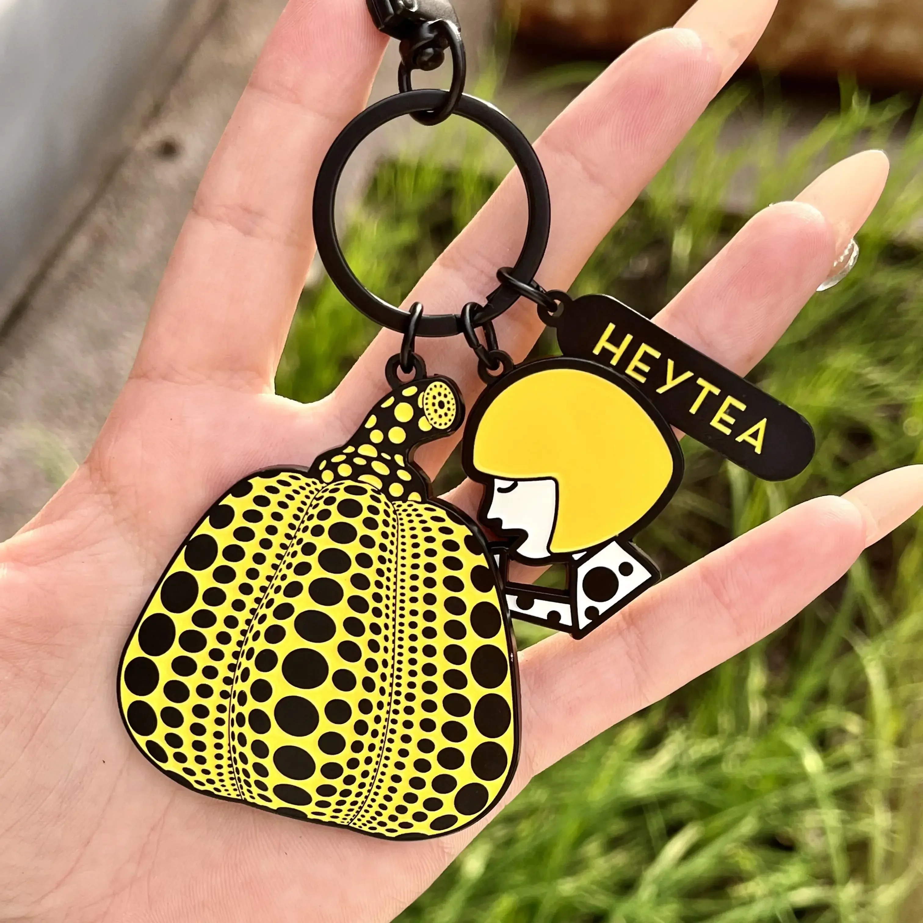 Kusama Yayoi совместный металлический брелок в горошек с тыквой, высокое значение, подвеска в художественном пакете с молоком и чаем