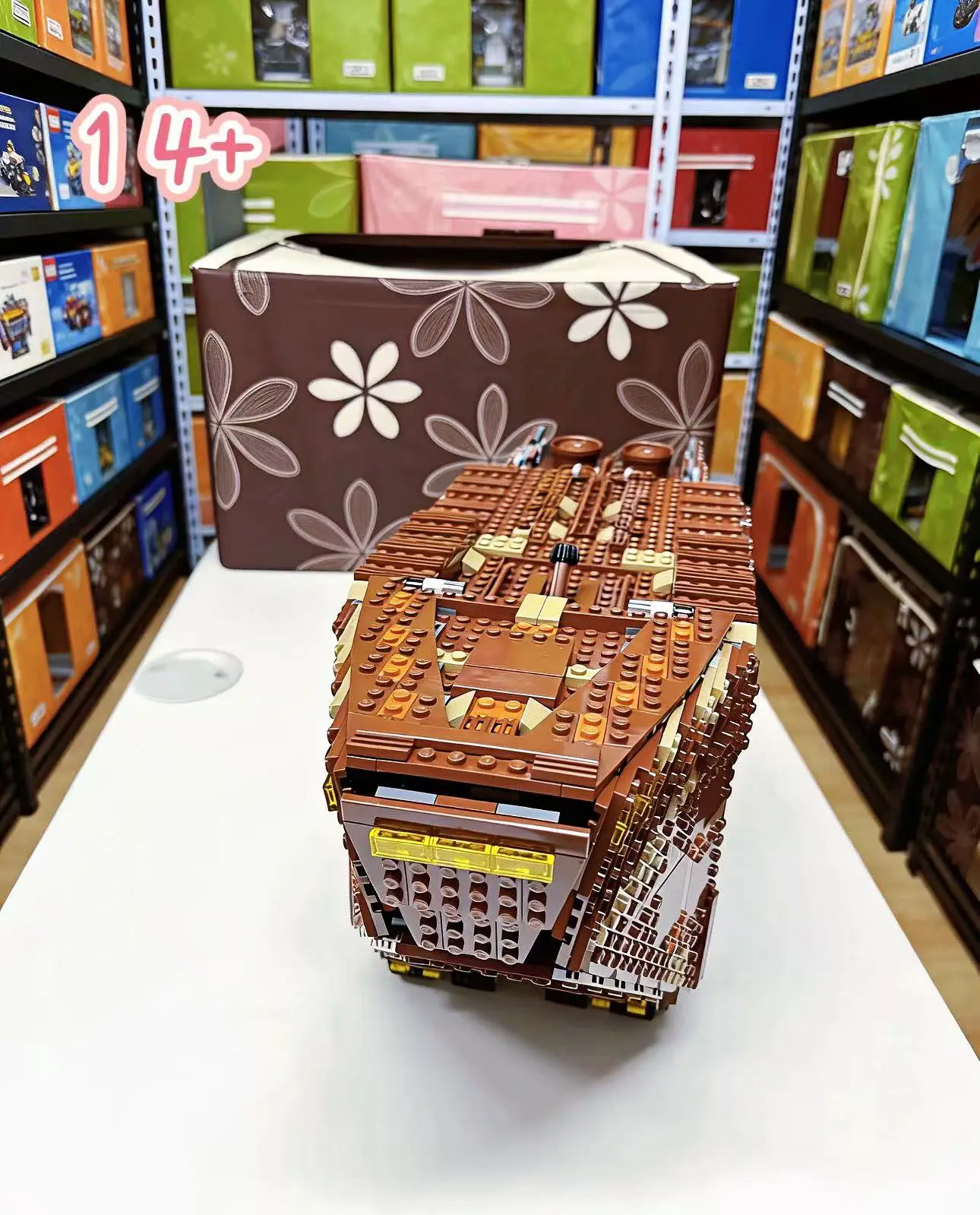 

В НАЛИЧИИ Новинка: Конструктор Sandcrawler (05038, 3296 деталей), совместимый с 75059. Набор для взрослых, идеальный подарок на Рождество.