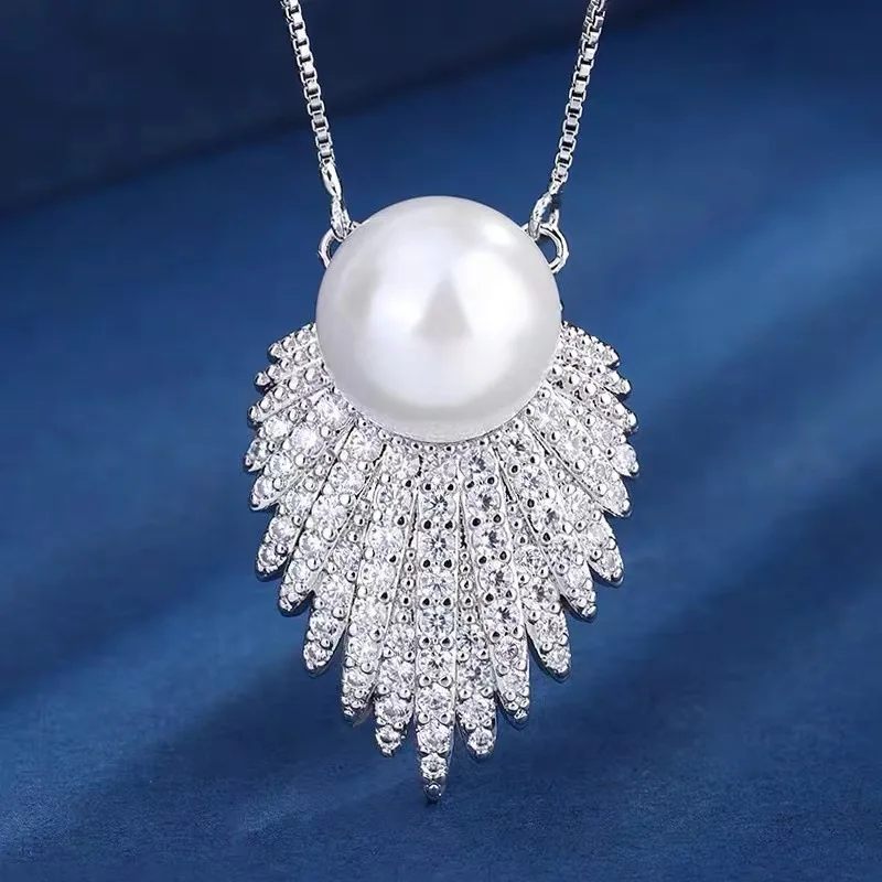 

Luxury White Pearl Angel Wing Pendant for Women Exquisite Full Crystal Necklace Choker Adjustable Wedding Banquet Jewelry Gifts