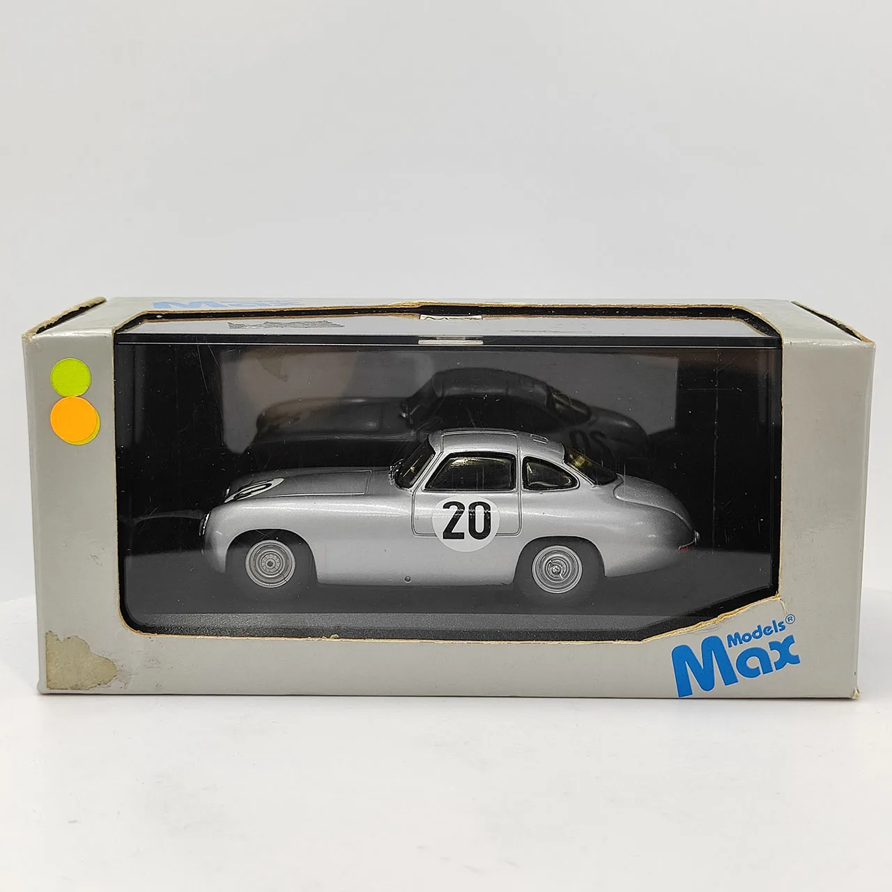 

Paint Surface Defect Box Cracked Diecast MAX 1:43 Scale BENZ 300 SL Le Mans 1952 Limited Edition Alloy Car Model Collectible Toy