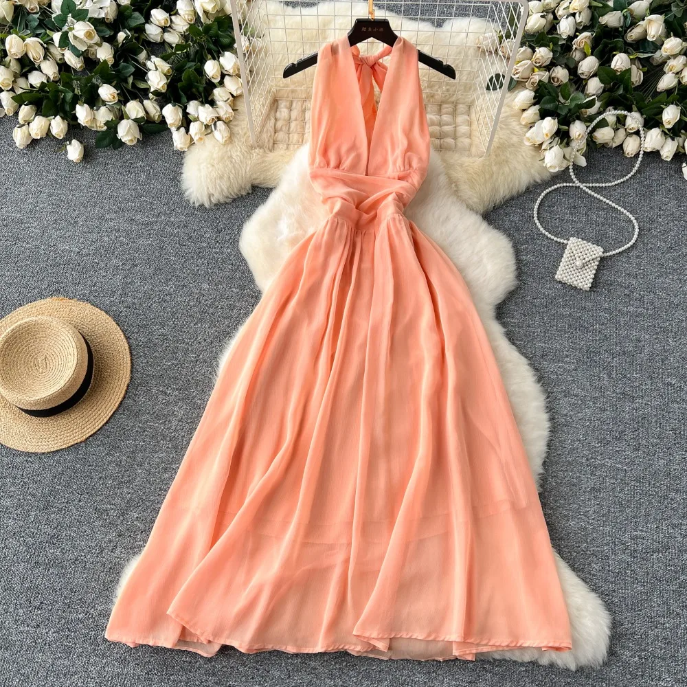 

Foamlina Vacation Style Age Reduce Halter Dress Female Sexy Deep V-neck Halter Tie Pleated Waist Tight Big Swing Chiffon Dress