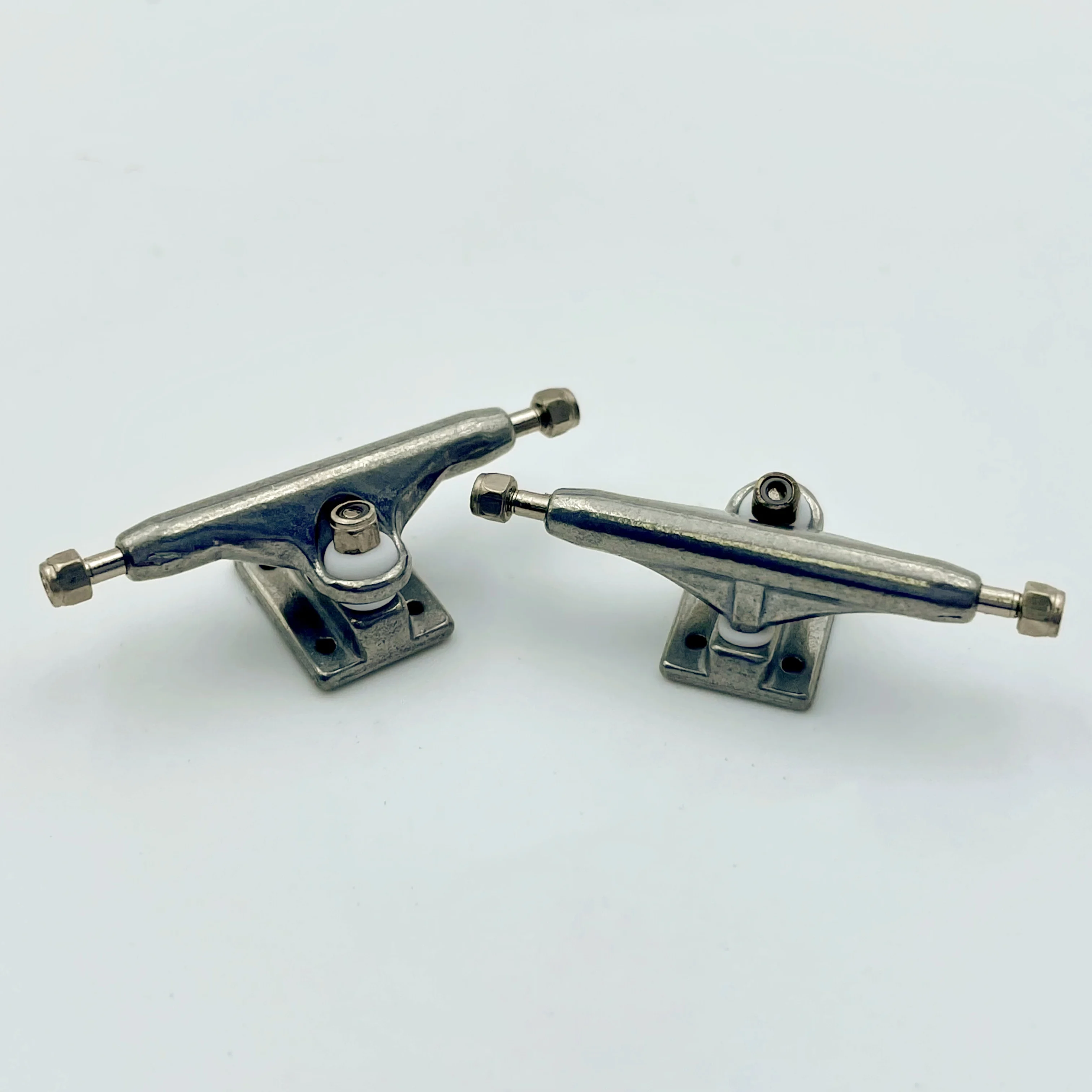 29mm 32mm 34mm Fingerboard Trucks New Model for Finger Skateboard