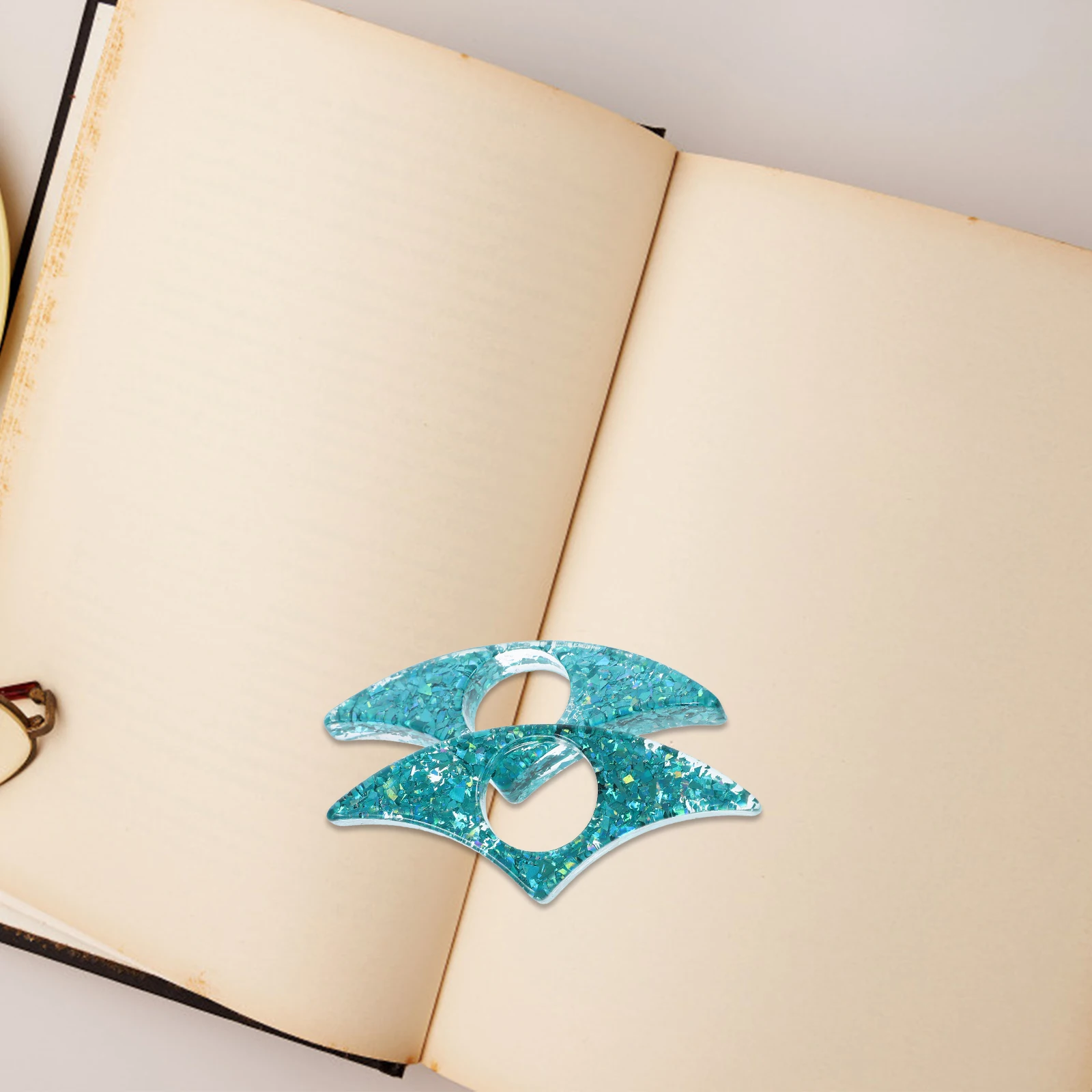 

2 Pcs Golden Foil Bookmarks Thumb Ring Page Holders for Books Students Teachers Gifts Blue Color Lightweight Portable Reading
