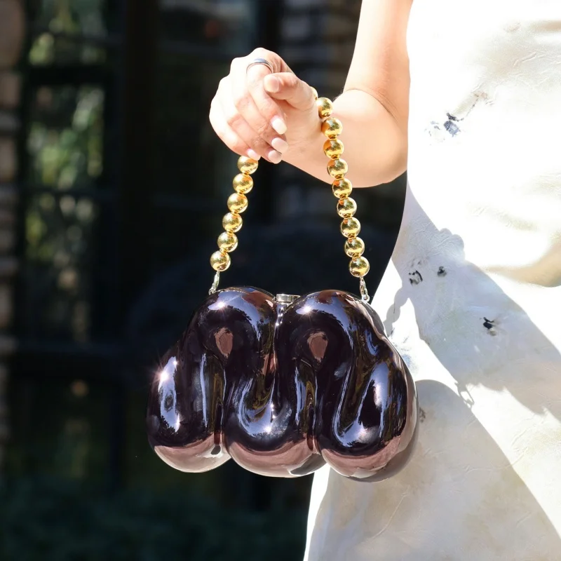 Creative Serpentine Shiny Mirror Acrylic Clutch Bag Novelty Design Metal Luster Handbag Women Wedding Party Clutch Purse view 4