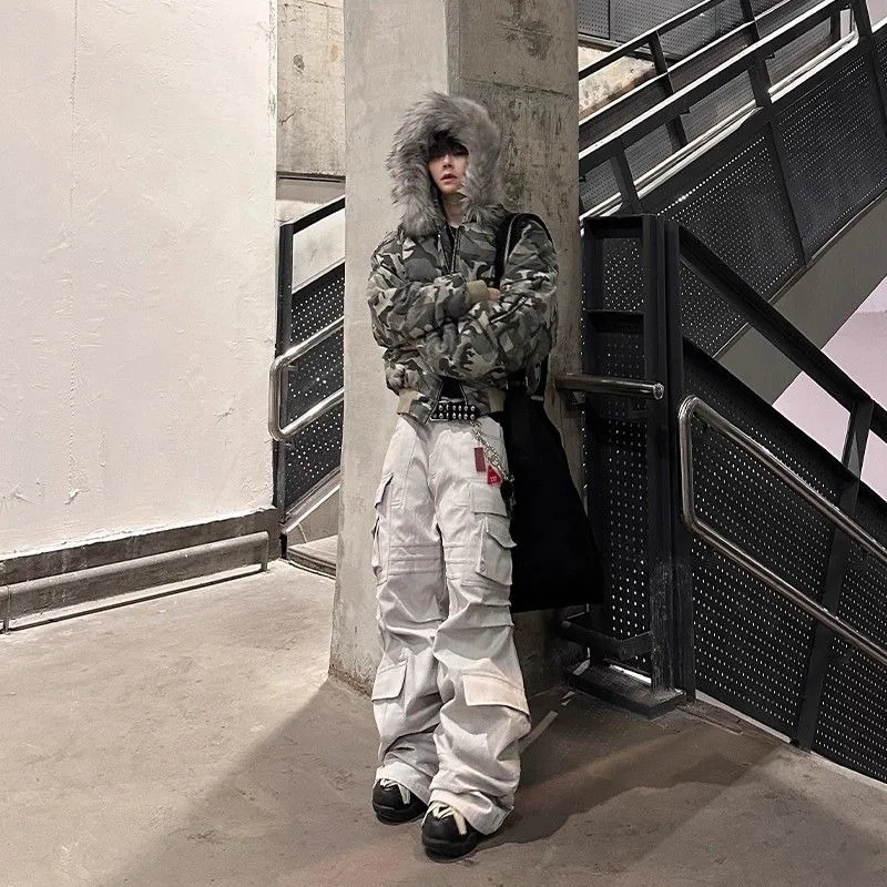 سترة رجالي مغسولة مموهة بأكمام راجلان وياقة من الفرو معطف شتوي سميك ودافئ ملابس الشارع الشهير Harajuku Fashion