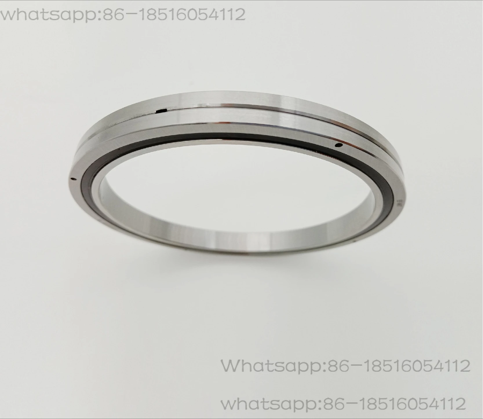 Thin and Light Crossed Roller RA14008 RA15008 RA16013 Robot Spherical Bearing