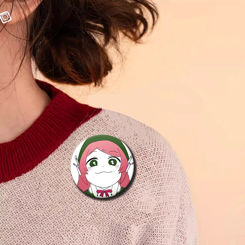 1PC Momone Momo,Adachi Rei,Utane Uta Pins Cute Cartoon Music Anchor Badge Exquisite Round Brooches