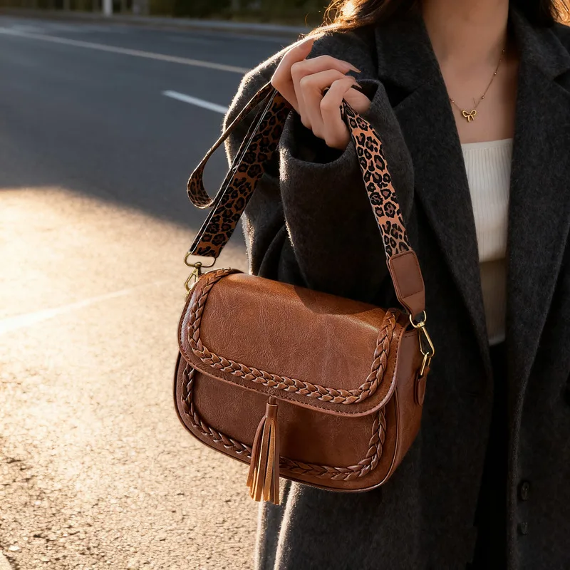 

Женская нишевая сумка-седло в богемном этническом стиле с кисточками на одно плечо, высококачественная маленькая сумка через плечо