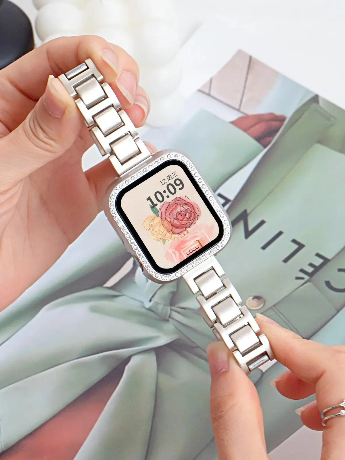 Pulseiras SmartWatch de aço inoxidável para Apple Watch SE2