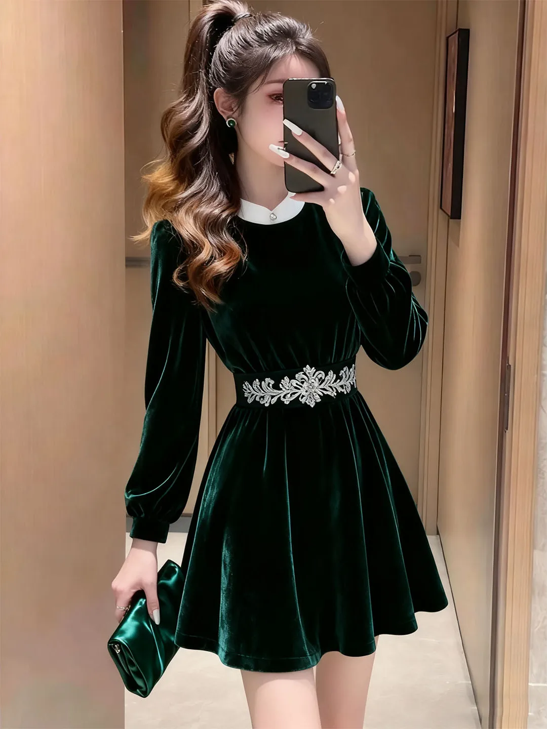 

Зеленое бархатное платье женское осенне-зимнее, приталенное, А-силуэт, в стиле Cleanfit, с длинным рукавом, короткое, элегантное, в стиле Хепберн