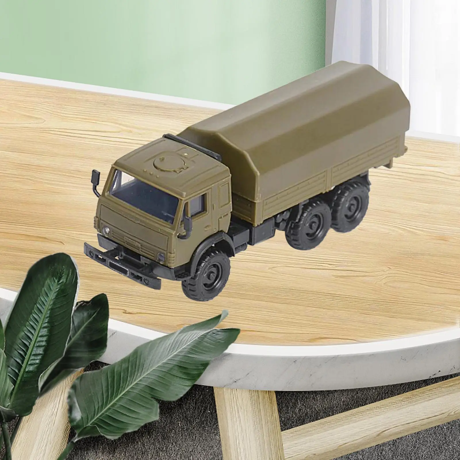 1:72 Scale Craft Reconnaissance Vehicles Armored Truck Toy Cargo Truck for Collectibles Table Scene Gift Tabletop Decor Kids