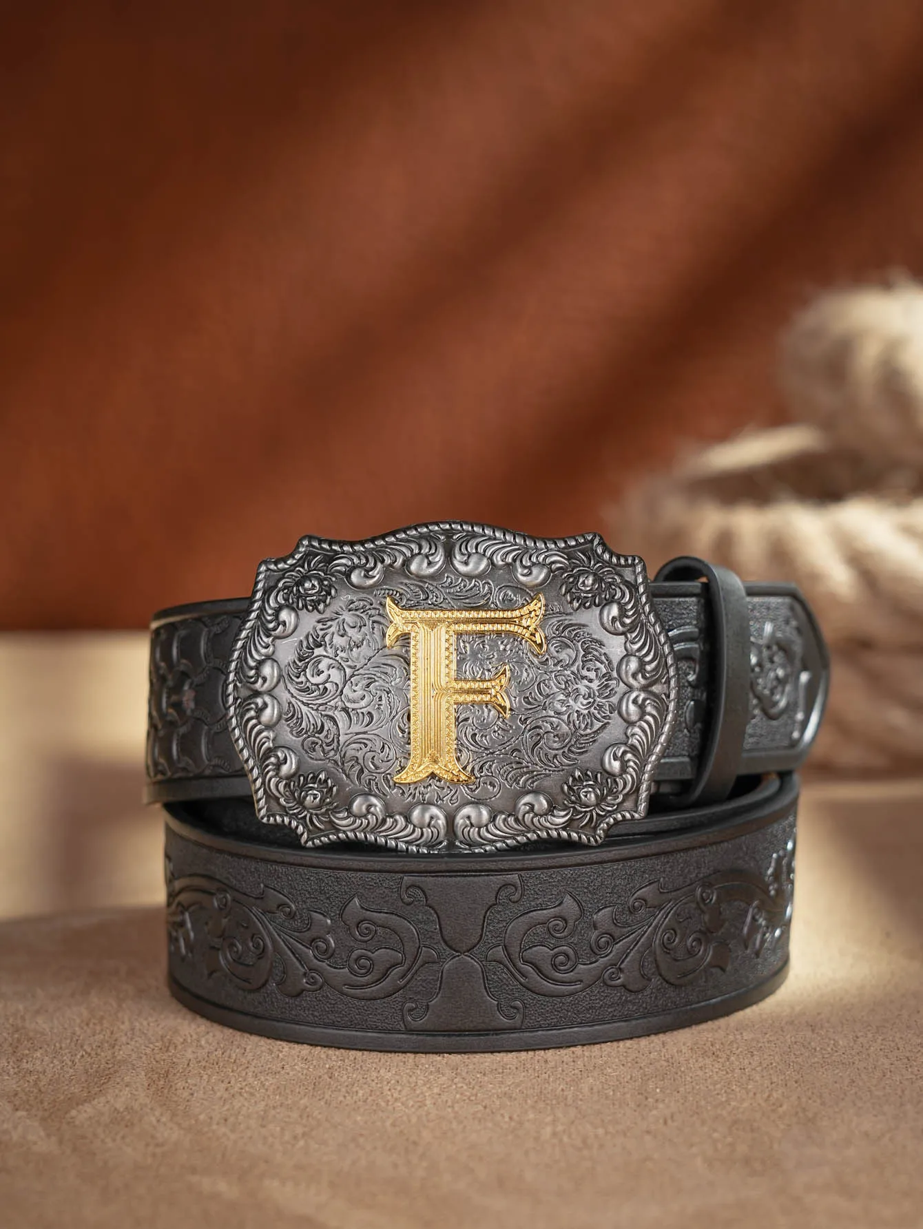 Western Cowboy PU-Ledergürtel – Herren-Hüftgurt, Stier-Dekoration, Blumenmuster, graviert für Jeans – Detail 11