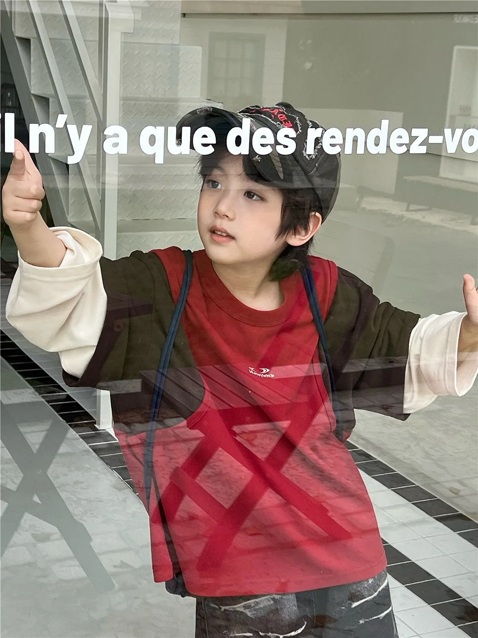 

2025 Autumn Children's Vacation Two piece Long sleeved Three color Splicing Super Soft Boys' Interior Top