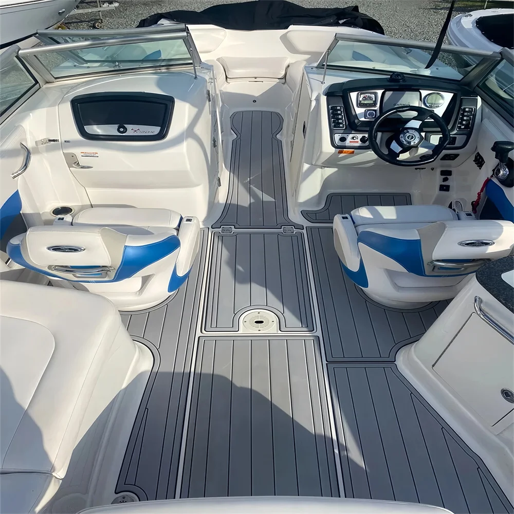 2008-2018 Chaparral 224 sunesta Cockpit Swim platform bow 1/4