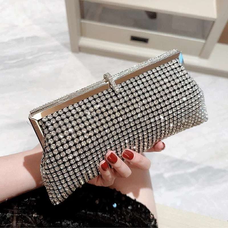 Handmade Diamond Embellished Clutch Handbag Evening Bag Pure Water Diamond Button Embellished Ball Bag Elegant Women's Purse