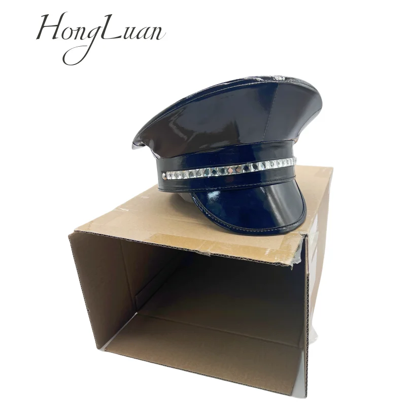 หมวกหนังเลเซอร์ HongLuan ประดับคริสตัลและหมวกทหารสำหรับผู้หญิง อุปกรณ์เสริมสำหรับงานเทศกาลดนตรีและงานปาร์ตี้ หมวกคอสเพลย์สำหรับผู้ชายและผู้หญิง