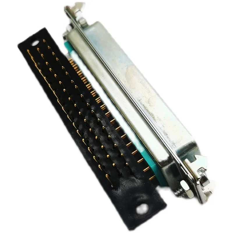 

D-SUB разъемы серии HDC HDC50S4200V30/AA